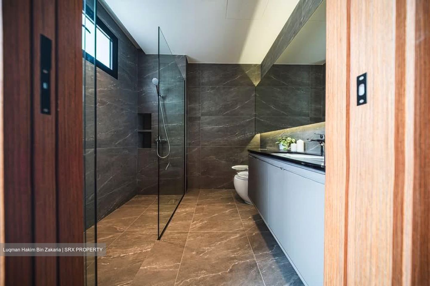 Sembawang Straits Estate (D27), Terrace #584391781